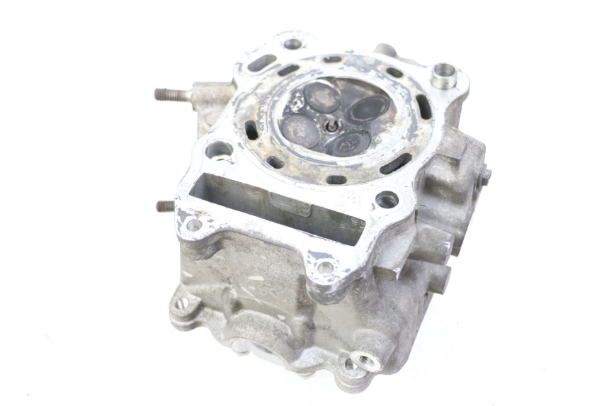 photo de CYLINDER HEAD SUZUKI BURGMAN 125 (2015 - 2017) - Zoom on usage condition