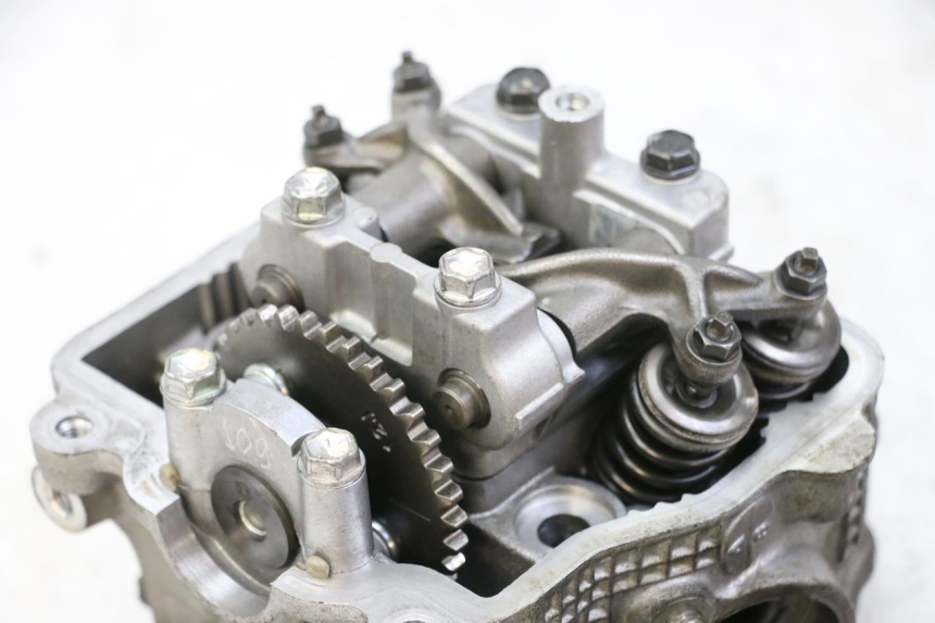 photo de CYLINDER HEAD SUZUKI BURGMAN 125 (2015 - 2017) - Markings and original references