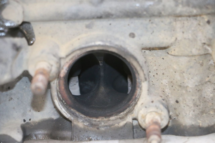 photo de CYLINDER HEAD YAMAHA TDM ABS 900 (2002 - 2014) - Component zoom