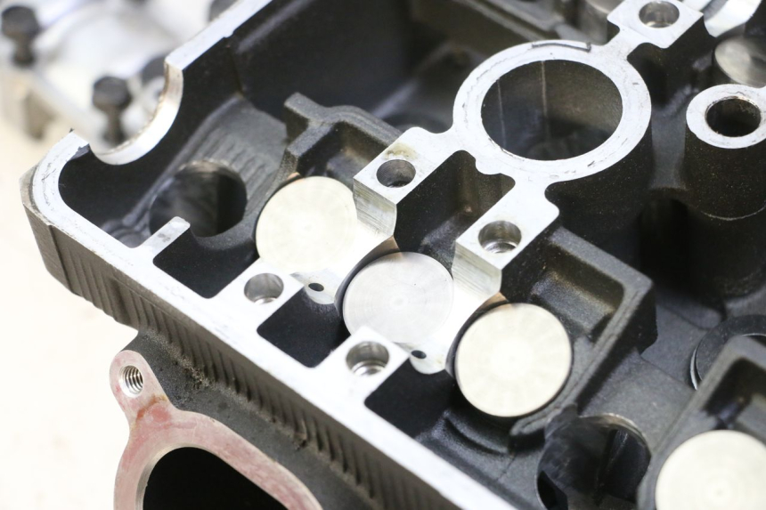 photo de CYLINDER HEAD YAMAHA TDM ABS 900 (2002 - 2014) - Spare part profile view