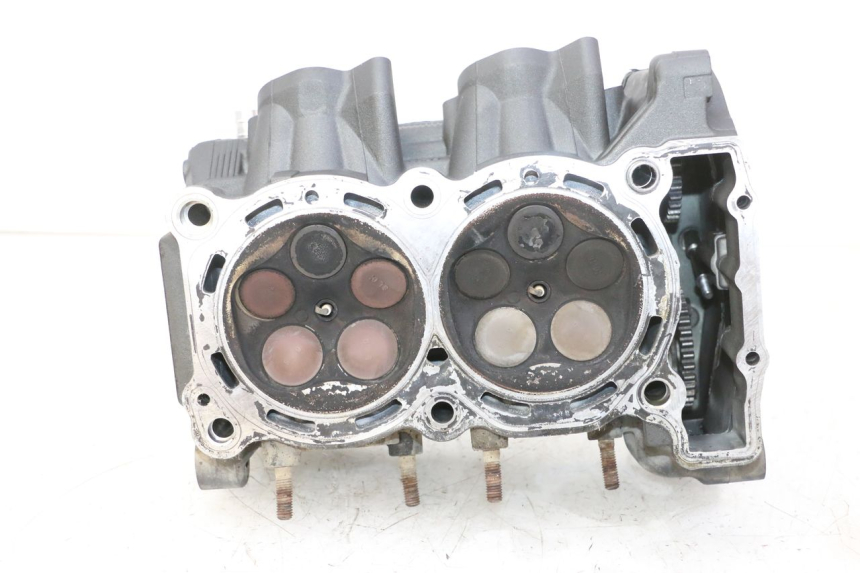photo de CYLINDER HEAD YAMAHA TDM ABS 900 (2002 - 2014) - Fixing points details