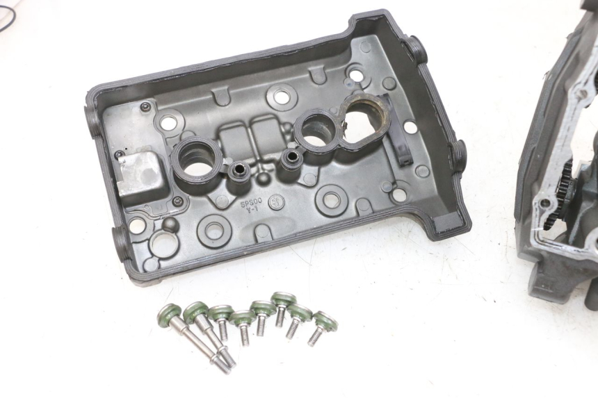 photo de CYLINDER HEAD YAMAHA TDM ABS 900 (2002 - 2014) - Detailed visual inspection