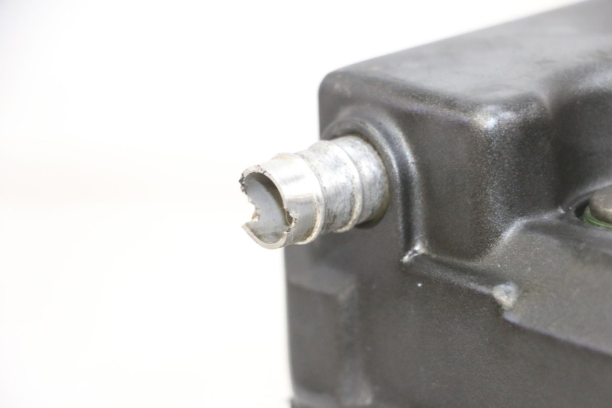 photo de CYLINDER HEAD YAMAHA TDM ABS 900 (2002 - 2014) - Fixing points details