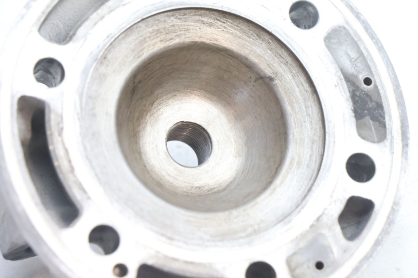 photo de CYLINDER HEAD HUSABERG TE 250 (2011 - 2014) - Technical close-up