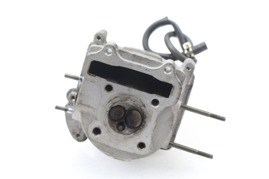 photo de CYLINDER HEAD BAOTIAN TRAVEL SPIRIT 50 (2010 - 2012) - Zoom on usage condition