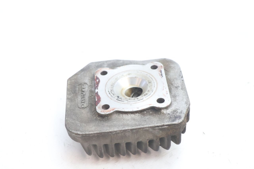 photo de CYLINDER HEAD PEUGEOT TREKKER 50 (1995 - 2004) - Technical close-up