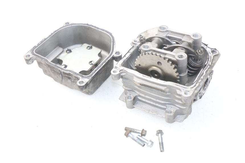 photo de CYLINDER HEAD PEUGEOT V-CLIC VCLIC 50 (2007 - 2013) - Checked used part