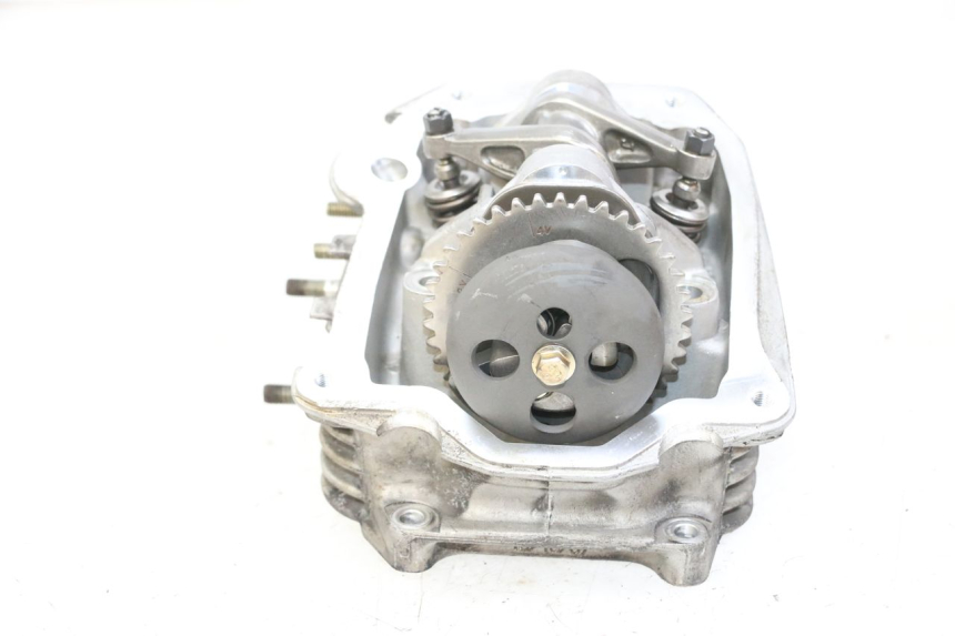 photo de CYLINDER HEAD PIAGGIO VESPA LX 150 (2005 - 2013) - Additional view of the item