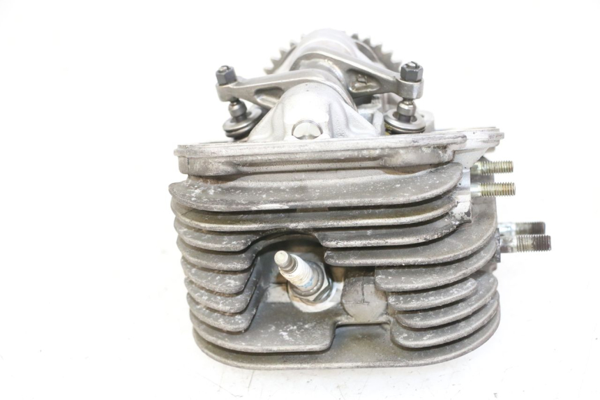 photo de CYLINDER HEAD PIAGGIO VESPA LX 150 (2005 - 2013) - Component zoom