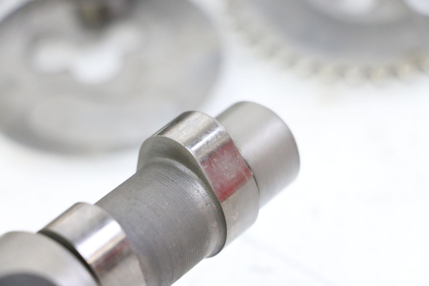 photo de CYLINDER HEAD PIAGGIO VESPA LX 150 (2005 - 2013) - Fixing points details