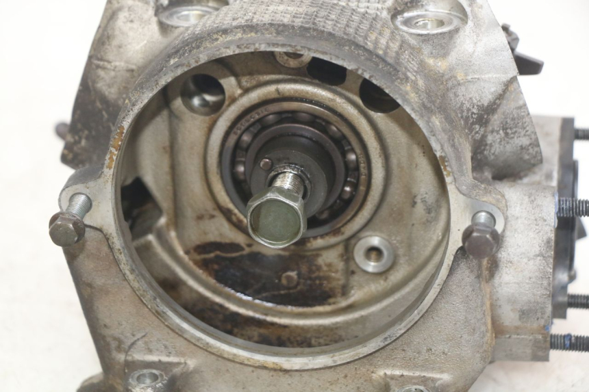 photo de CYLINDER HEAD YAMAHA X-MAX XMAX 250 (2006 - 2009) - High-resolution close-up