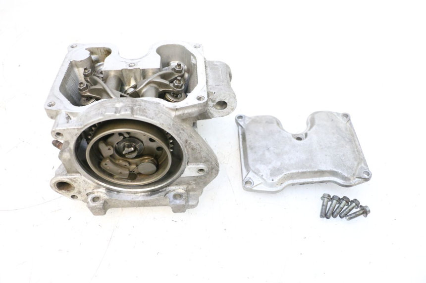 photo de CYLINDER HEAD YAMAHA X-MAX XMAX 125 (2010 - 2013) - Technical close-up
