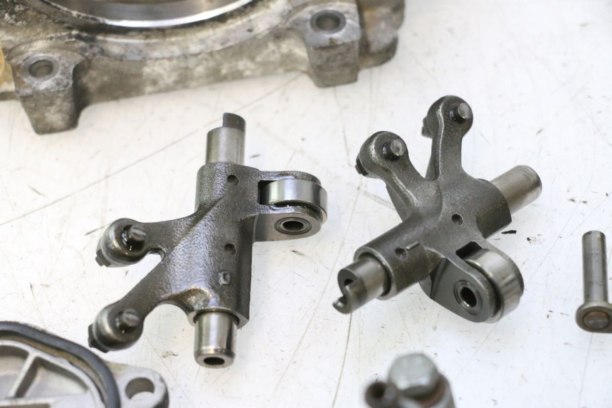 photo de CYLINDER HEAD YAMAHA XMAX X-MAX 125 (2006 - 2009) - Component zoom