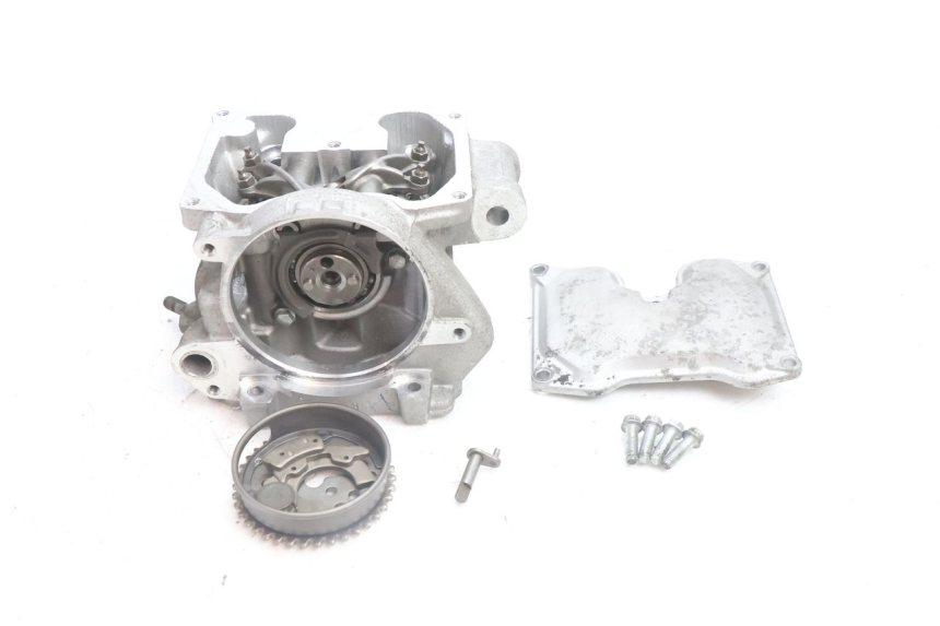 photo de CYLINDER HEAD YAMAHA X-MAX XMAX 125 (2010 - 2013) - Distinctive features
