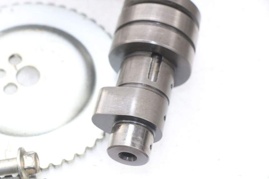 photo de CYLINDER HEAD PIAGGIO X8 400 (2006 - 2007) - Focus on structure