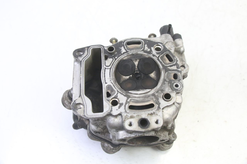 photo de CYLINDER HEAD PIAGGIO X9 EVOLUTION 125 (2003 - 2007) - Component zoom