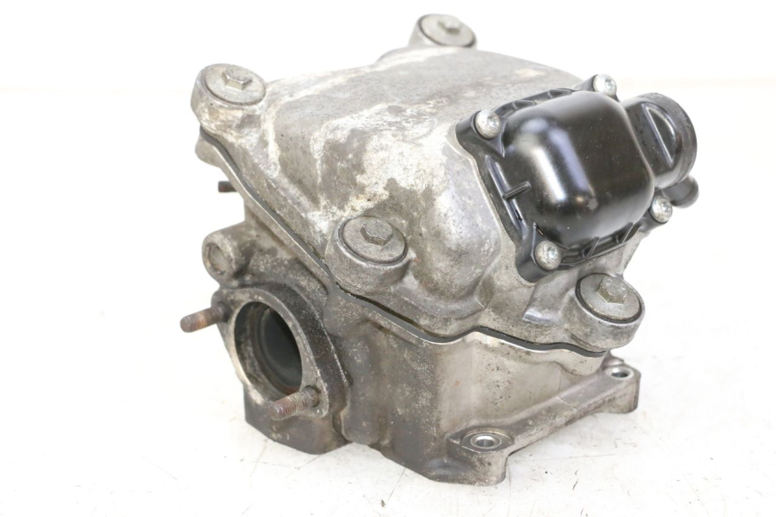 photo de CYLINDER HEAD PIAGGIO XEVO - X EVO 125 (2007 - 2017) - Component detail