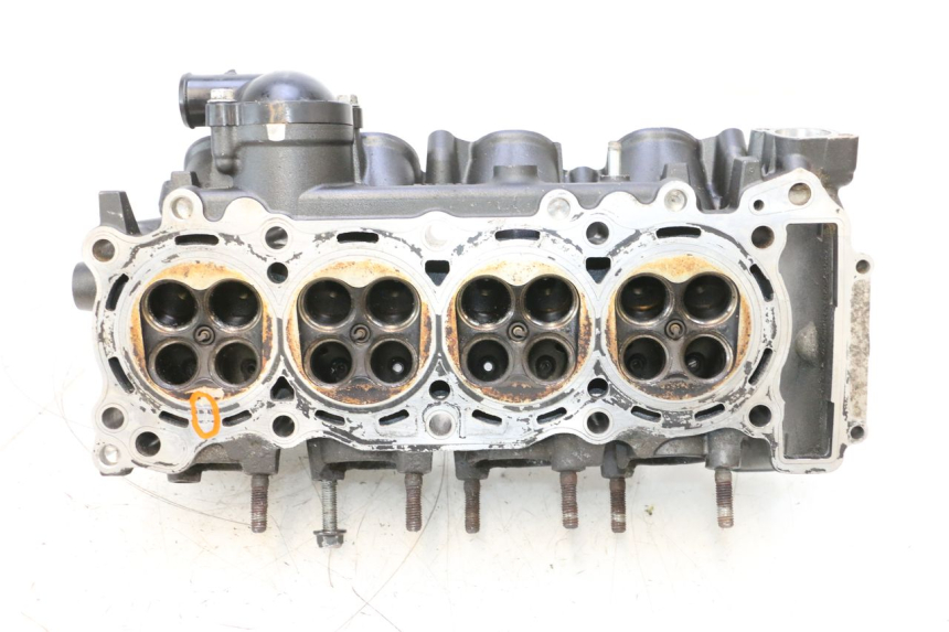 photo de CYLINDER HEAD YAMAHA XJ6 ABS 600 (2008 - 2016) - Distinctive features