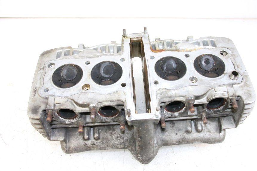 photo de CYLINDER HEAD YAMAHA XJ600 XJ DIVERSION 600 (1992 - 1997) - Fixing points details