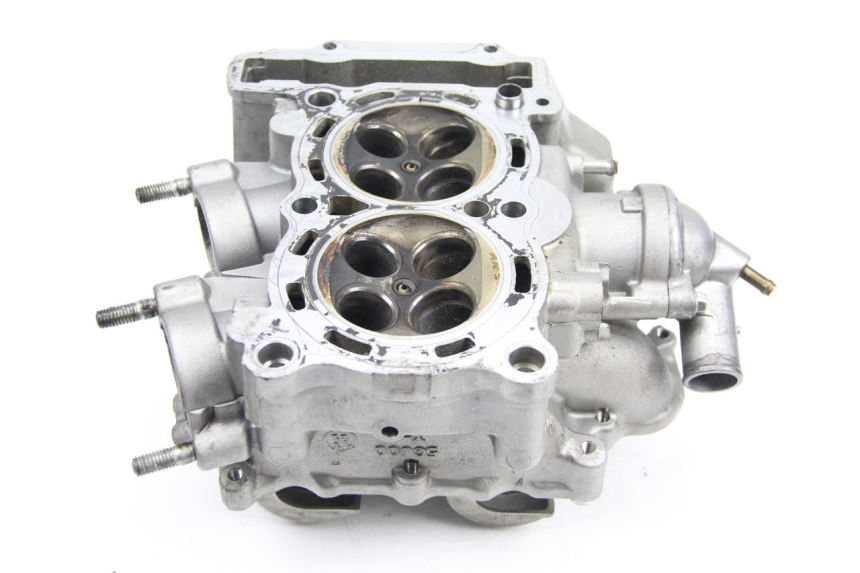 photo de CYLINDER HEAD YAMAHA XP T-MAX TMAX 500 (2008 - 2012) - High-resolution close-up