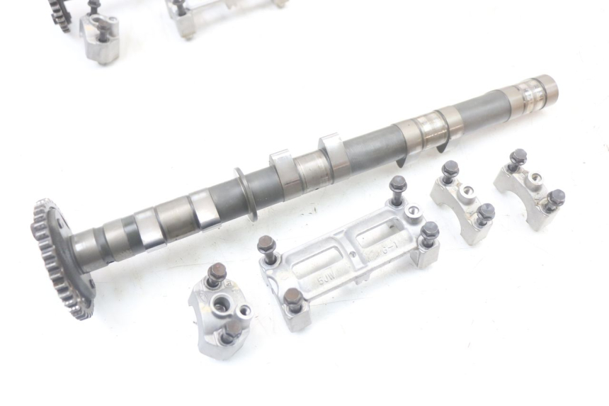 photo de CYLINDER HEAD YAMAHA FJR ABS 1300 (2006 - 2012) - High-resolution close-up