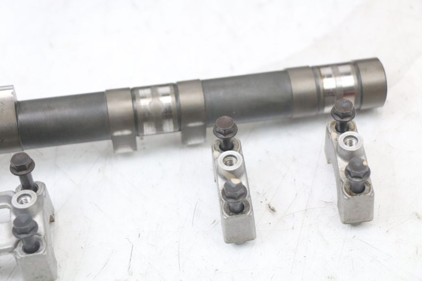 photo de CYLINDER HEAD YAMAHA FJR ABS 1300 (2006 - 2012) - Spare part profile view