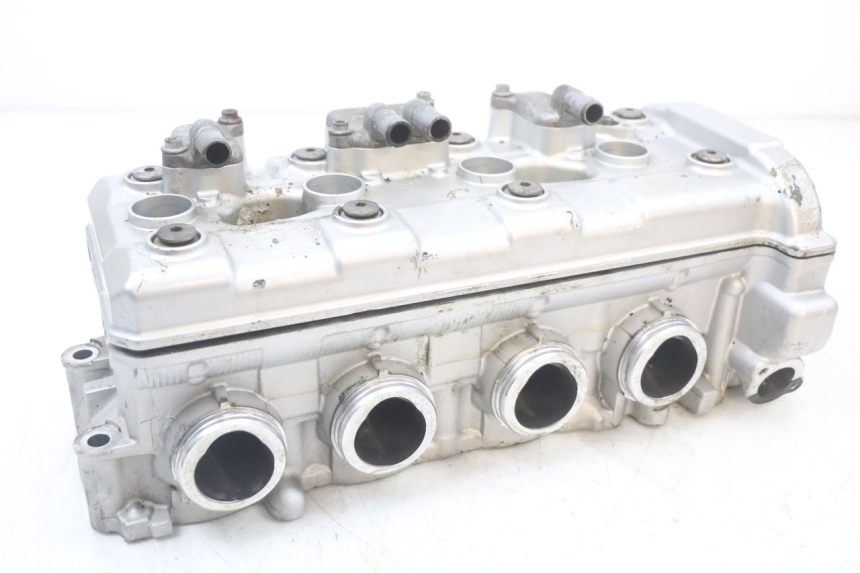 photo de CYLINDER HEAD YAMAHA FJR ABS 1300 (2006 - 2012) - Alternative perspective