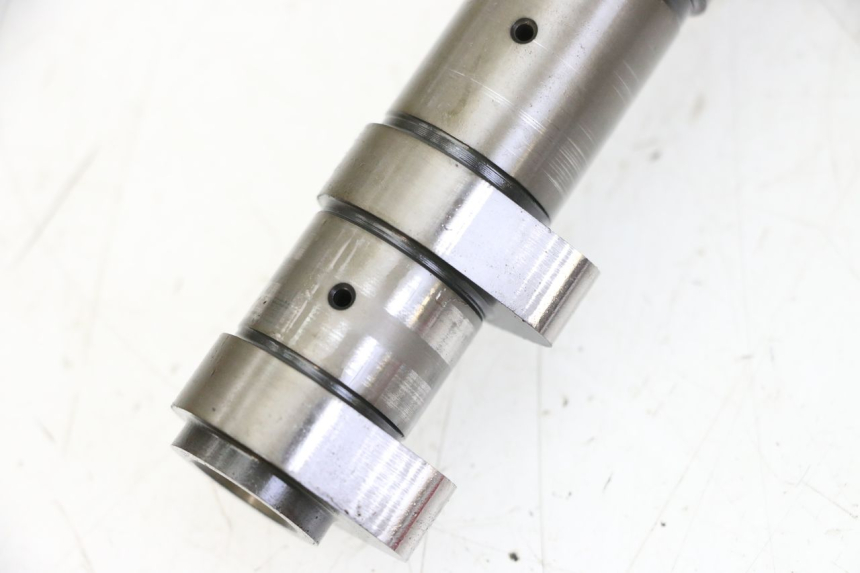 photo de CYLINDER HEAD YAMAHA YP T-MAX TMAX 530 (2017 - 2020) - Focus on structure