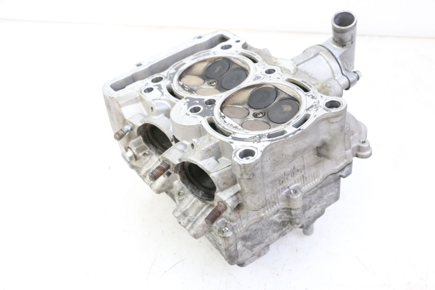 photo de CYLINDER HEAD YAMAHA YP T-MAX TMAX 530 (2017 - 2020) - Alternative perspective