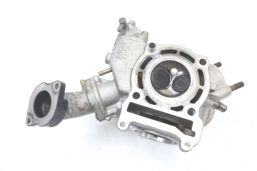 photo de CYLINDER HEAD YAMAHA YP MAJESTY 125 (2002 - 2006) - Additional view of the item