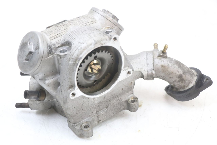 photo de CYLINDER HEAD YAMAHA YP MAJESTY 125 (2002 - 2006) - Zoom on usage condition