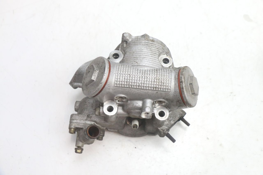 photo de CYLINDER HEAD YAMAHA YP MAJESTY 125 (1998 - 2001) - Zoom on usage condition