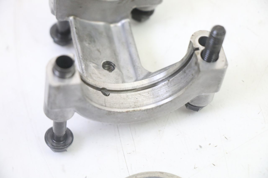 photo de CYLINDER HEAD YAMAHA YZ-F YZF 250 (2014 - 2018) - Detailed visual inspection