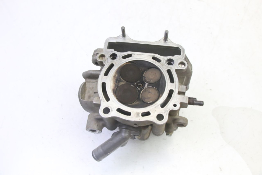 photo de CYLINDER HEAD YAMAHA YZ-F YZF 250 (2014 - 2018) - Surface and material condition