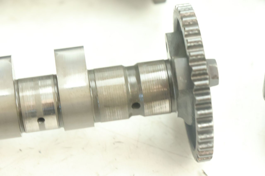 photo de CYLINDER HEAD YAMAHA YZF R6 600 (2008 - 2009) - High-resolution close-up