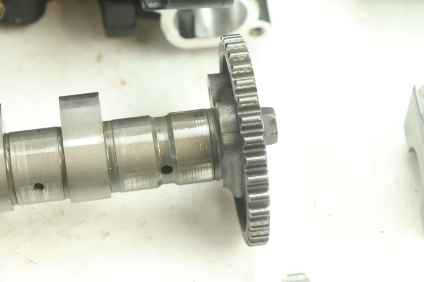 photo de CYLINDER HEAD YAMAHA YZF R6 600 (2008 - 2009) - Surface and material condition
