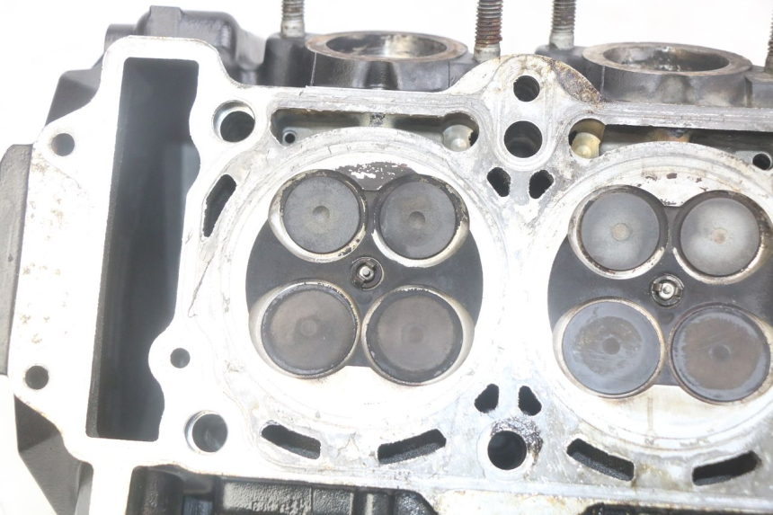 photo de CYLINDER HEAD KAWASAKI Z 750 (2007 - 2013) - Technical close-up