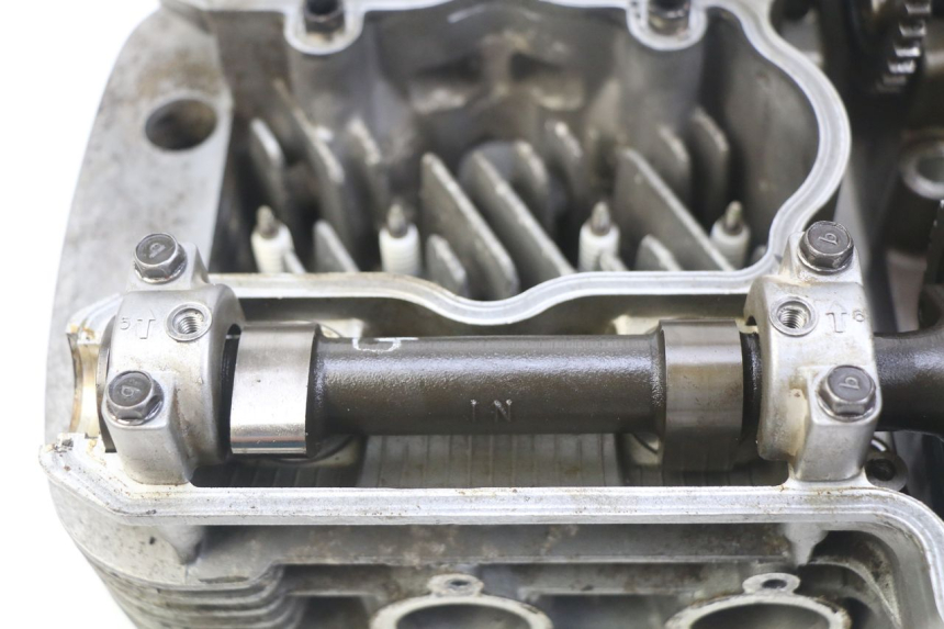 photo de CYLINDER HEAD KAWASAKI ZEPHYR 1100 ( - 1995) - Additional view of the item