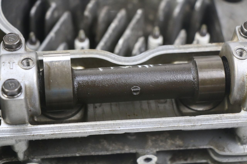 photo de CYLINDER HEAD KAWASAKI ZEPHYR 1100 ( - 1995) - Surface and material condition