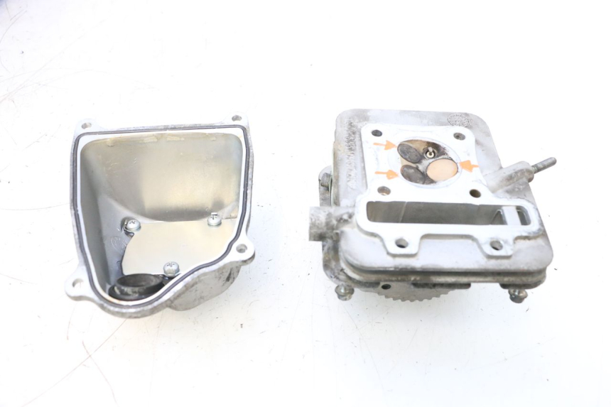 photo de CYLINDER HEAD PIAGGIO ZIP 4T 50 (2018 - 2020) - Technical close-up