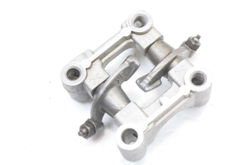 photo de CYLINDER HEAD UNIVERSAL BIKE ZN50QT-11B 50 (2018 - 2021) - Distinctive features