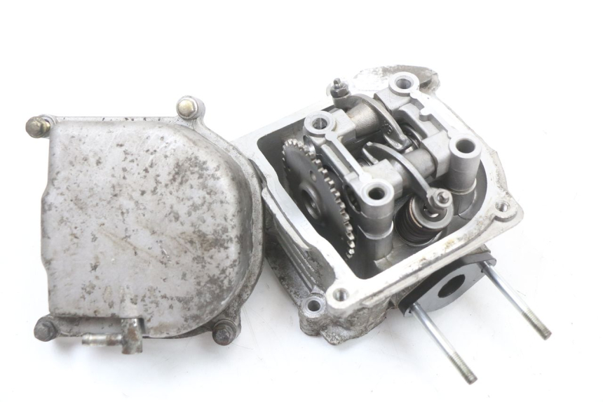 photo de CYLINDER HEAD UNIVERSAL BIKE ZN50QT-11B 50 (2018 - 2021) - Technical close-up