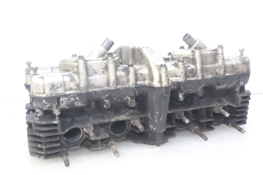 photo de CYLINDER HEAD KAWASAKI ZR7 ZR-7 S 750 (1999 - 2004) - Focus on structure