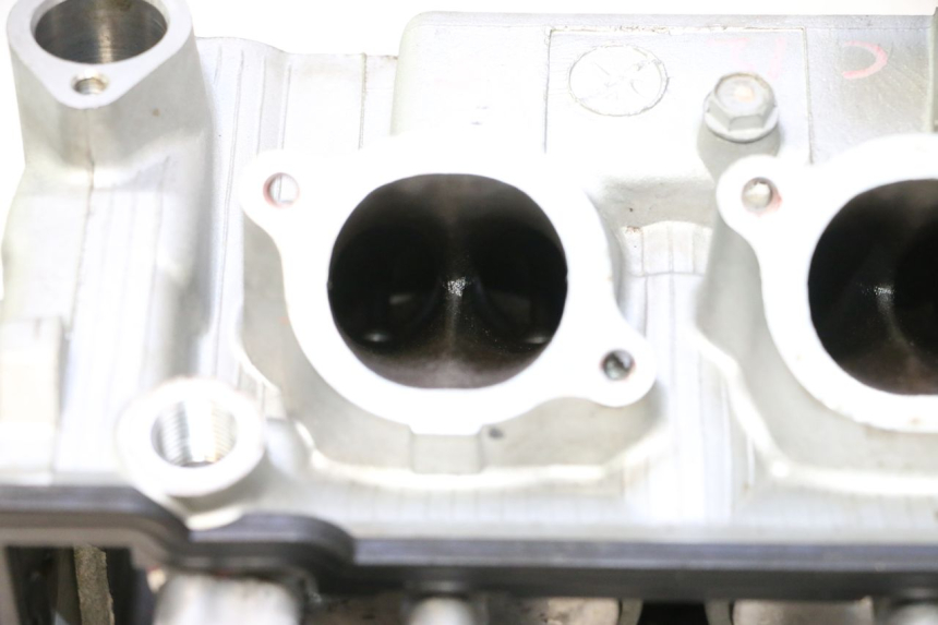 photo de CYLINDER HEAD KAWASAKI ZX-6R ZX6R 600 (2000 - 2002) - Component zoom