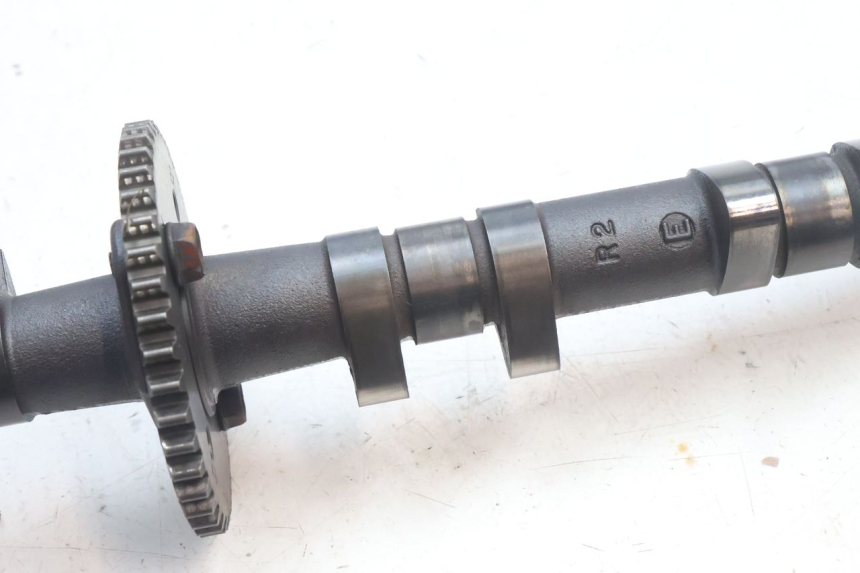 photo de CYLINDER HEAD KAWASAKI ZZR 600 (1995 - 2004) - Component zoom