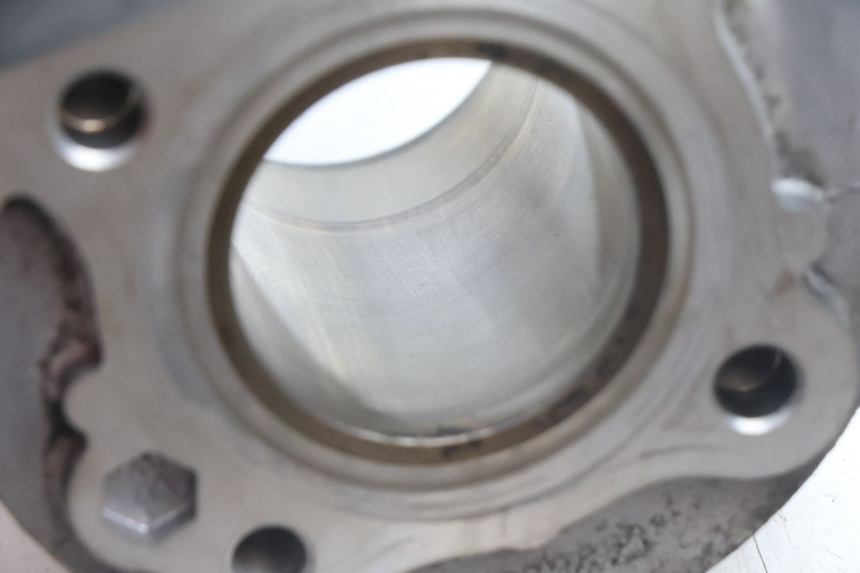 photo de CYLINDER BARREL KYMCO AGILITY 16+ 4T 50 (2018 - 2023) - Fixing points details