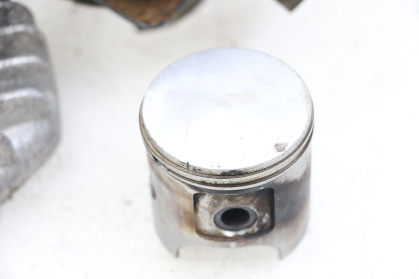 photo de CYLINDER PEUGEOT BUXY 50 (1993 - 1998) - Alternative angle