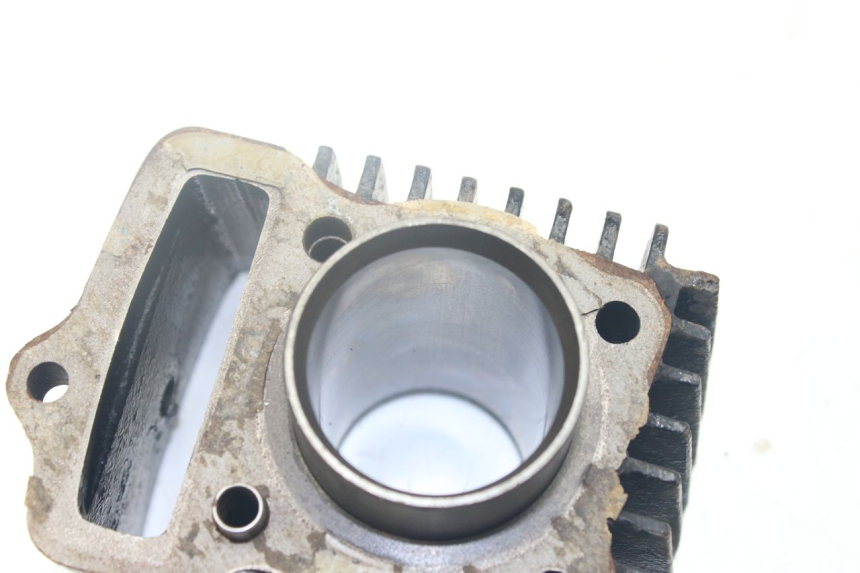 photo de CYLINDER CHINESE QUAD ENFANT ATV PUMA 50 - Alternative perspective