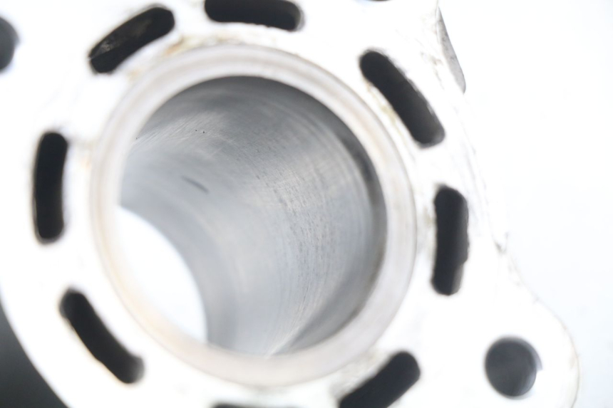 photo de CYLINDER BARREL MBK OVETTO 4T 50 (2008 - 2016) - Alternative perspective