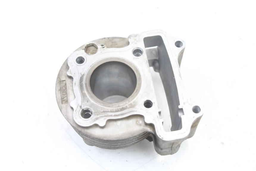 photo de CYLINDER BARREL PEUGEOT KISBEE 4T 50 (2018 - 2022) - Zoom on usage condition